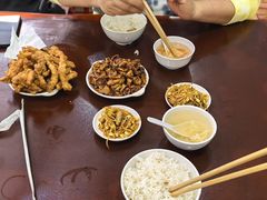 -弘兴餐厅弘兴大包(鲁班店)
