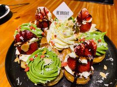 草莓忌廉华夫饼-BE BRIGHT KITCHEN(正佳广场店)