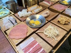 -银米·云南传统过桥米线(双廊黑金冠店)