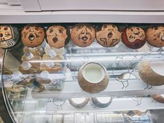 -椰爺爺·椰子冻砵仔糕