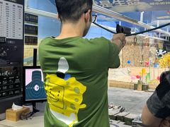 -都市枪神实弹射击俱乐部