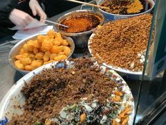 -清真马乐贝腊牛肉蛋黄菜夹馍(马蓉洒金桥店)