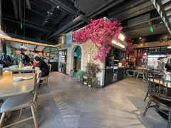 大堂-前海沿·青岛菜(李沧万达店)