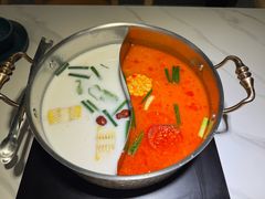 -椰子湾·海南火锅·糟粕醋·椰子鸡(正大广场店)