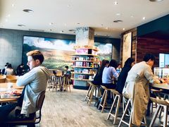-星巴克(深圳梅林虹湾店)