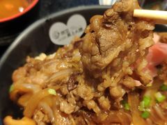 日式小牛盖饭定食-东京爱上大连(中央大道店)
