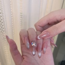 -Fanni美甲美睫皮肤管理