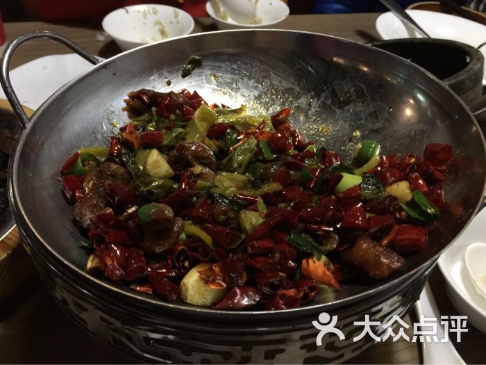 湘阁里辣(世贸店)