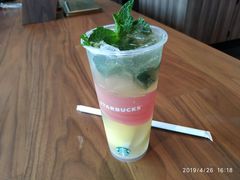 -星巴克臻选(广州二沙岛文立方店)