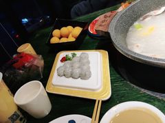 了不起的虾滑-老灶堂文创火锅(文艺路店)