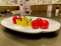 妃子笑荔枝番茄和私房黄金卷-北京王府井希尔顿酒店·秦唐中餐厅Chynna