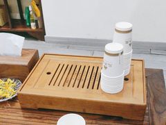-三承堂经络·艾灸养生馆