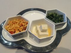 -香山湖渔家大院