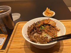 -熊吞·大碗丼烧肉饭(西市场嘉华店)