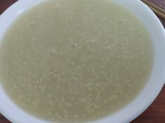 小米粥-宝瑞门钉肉饼店