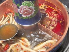 -咏江南·苏式火锅·苏州评弹(观前街店)