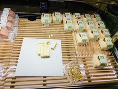 -拉那巴米 蛋糕定制(世纪东方广场店)