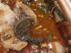 -肖肖酸萝卜鱼火锅(总店)