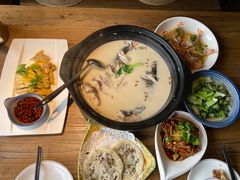千岛湖鱼头白汤-兰婆婆餐厅淳安菜