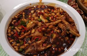 Old Nanchang Soybean Braised Chicken Feet