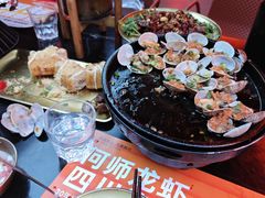 -何师烧烤Pro ·江湖川菜·小龙虾·精酿(太古里旗舰店)