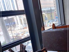 靠窗位-LYFATTI 莱芙缇(赣水路店)