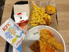 -肯德基(中纬店)