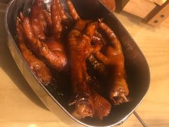 弄堂里的卤鸡爪-弄堂里(万联城店)