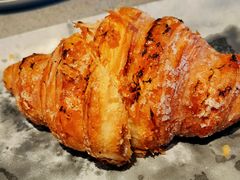 焦糖牛角包-来回·咖啡(钟村咖啡豆店)