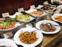 -南湖名都·景湖轩全日制餐厅·海鲜自助·东南亚风味·临湖而食