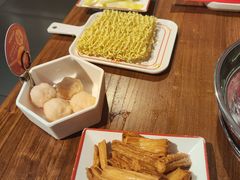 -阿润打边炉·鲜切鸡煲(华漕店)
