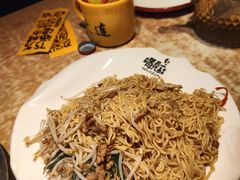 -喝丢一只鞋海鲜烧烤·海肠捞饭(东关街店)