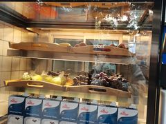 面包甜点陈列柜-茶百道(琉璃场店)