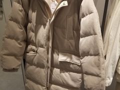 -URBAN REVIVO(七宝领展广场店)