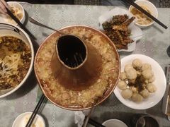 -蜗牛小馆醉乡民谣云南菜(惠新西里店)