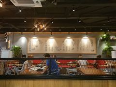 -渝是乎川渝小炒(新世界百货望京店)