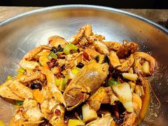 -七欣天香辣蟹火锅(上海银亿滨江店)