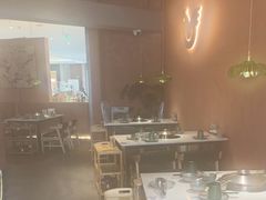 -喃喃椰·糟粕醋·椰子鸡火锅(七堡花园店)