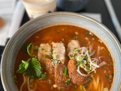 贵州风味红酸汤什锦面-里面·Noodlology(机电院店)