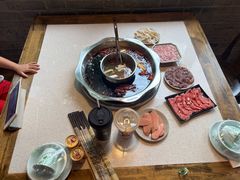 -九尺赵老四鲜鹅肠火锅