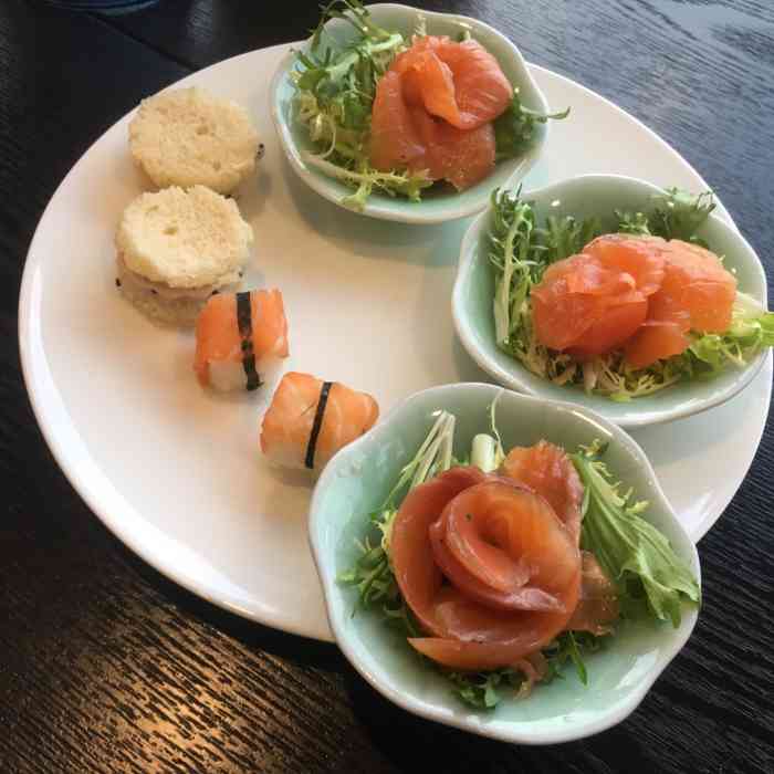 饭店·西湖17湖景餐厅-"不得不说新侨饭店的环境还是很赞的,自助餐
