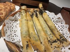 -楚山晓·湖北菜(武汉光谷K11店)