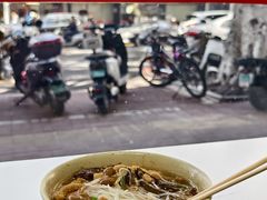 -阿蛤正宗洋老洲卤面(和平里小区店)