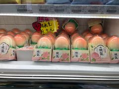 零售区-全家便利店(东直门店)