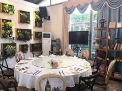 -花溪雨·森林餐厅(石基店)