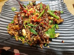 -何师烧烤Pro ·江湖川菜·小龙虾·精酿(太古里旗舰店)