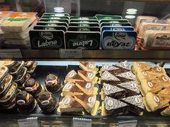 -MADO冰淇淋咖啡馆(淘金店)