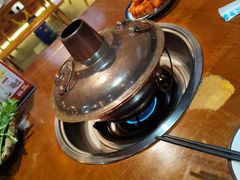 -岳记兴隆·青城腊排铜火锅(融创店)