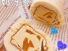 -顶东面包花园·生日蛋糕(世博店)