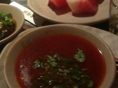 -老牌坊云南鱼豆花火锅(哈西万达店)